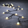 Новогодняя светодиодная гирлянда LUCA LIGHTING, ягодки, теплый белый свет, на батарейках, 192 ламп, 1440 см 84435